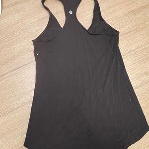 Black lululemon tank